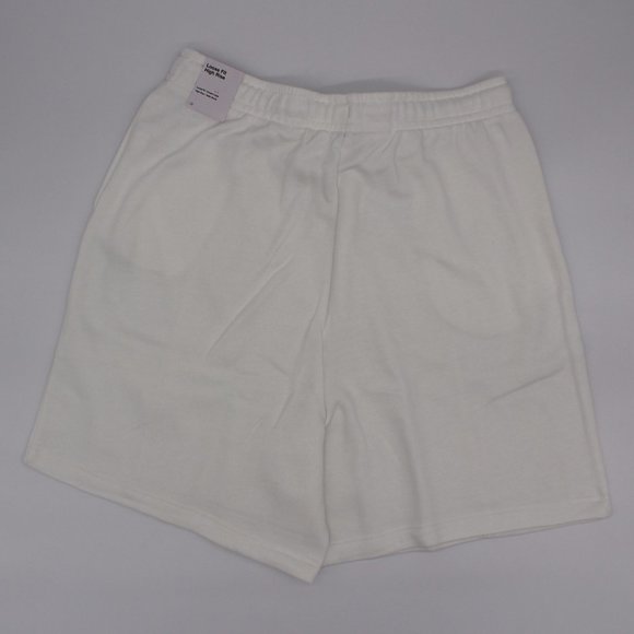 NIKE WOMEN'S SPORTSWEAR HI RISE LOOSE FIT WHITE FLEECE SHORT - Picture 3 of 4